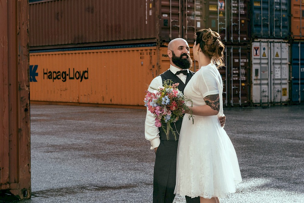 reportage Eine Schweizer Hochzeit im Oberhafen 28