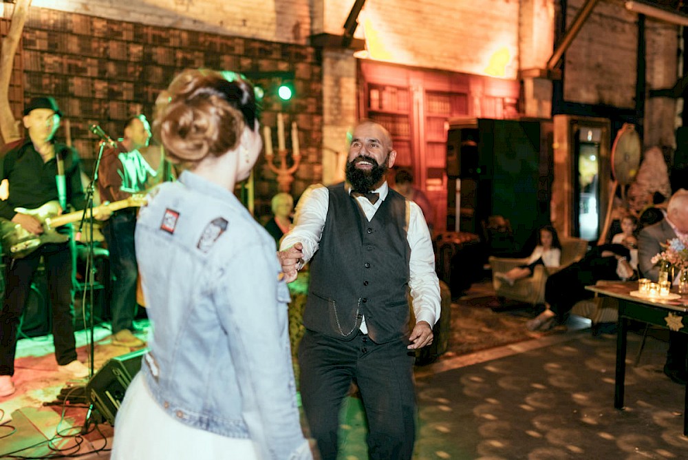 reportage Eine Schweizer Hochzeit im Oberhafen 25