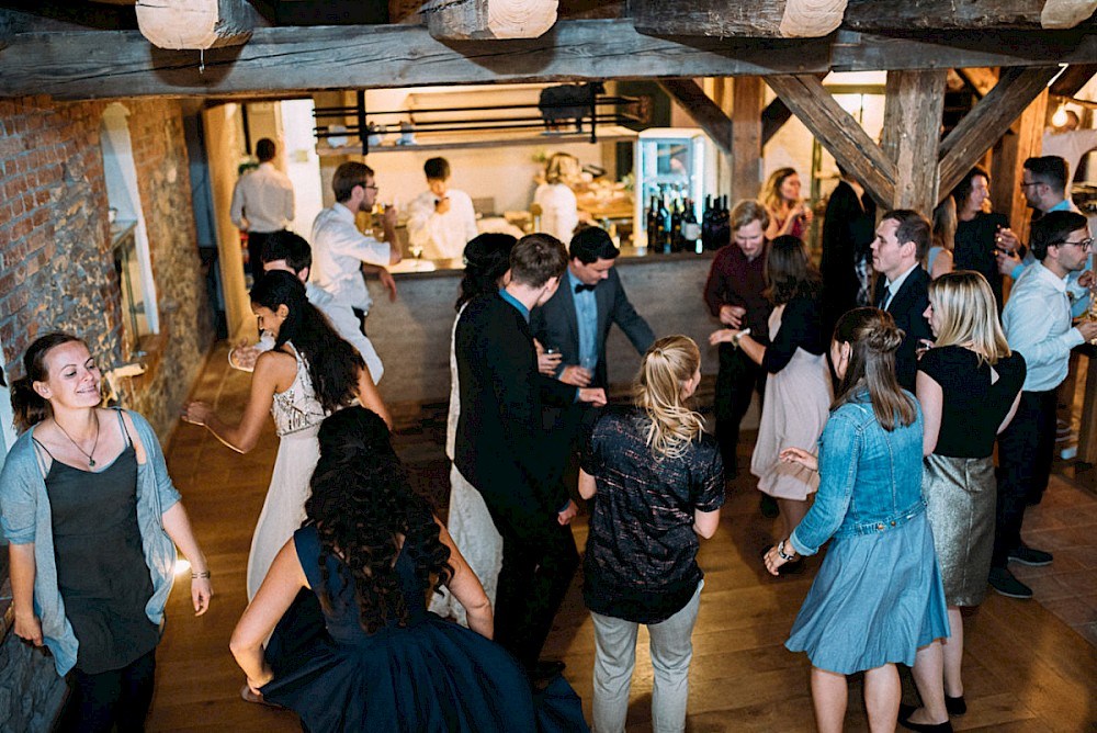 reportage Bohohochzeit auf Gut Neumark 59