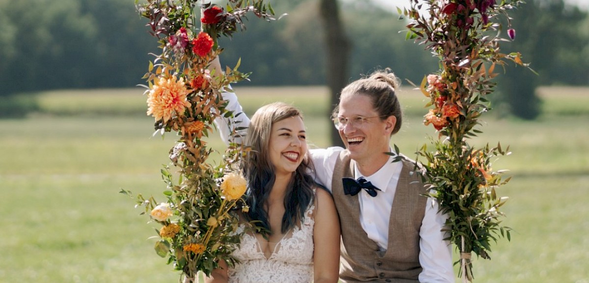 Eine Festivalhochzeit in Antwerpen – Freie Trauung mit Streetfood, Live-Musik und jeder Menge Liebe. Authentisch, wild & echt.