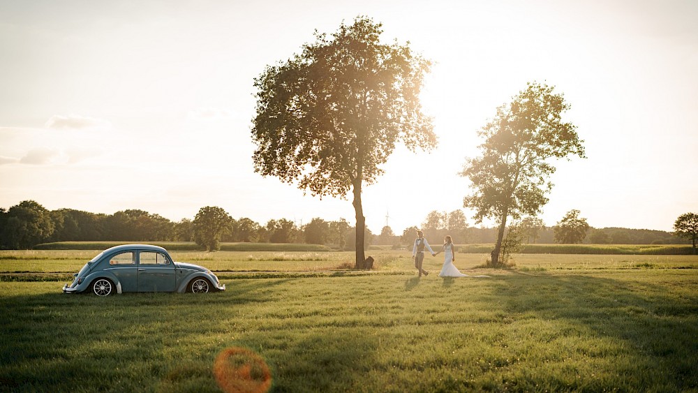 reportage Eine Festivalhochzeit in Antwerpen – Freie Trauung mit Streetfood, Live-Musik und jeder Menge Liebe. Authentisch, wild & echt. 18