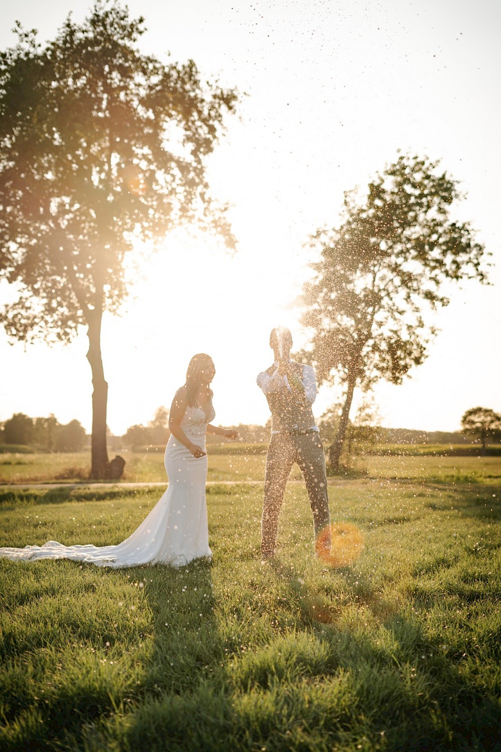 reportage Eine Festivalhochzeit in Antwerpen – Freie Trauung mit Streetfood, Live-Musik und jeder Menge Liebe. Authentisch, wild & echt. 19