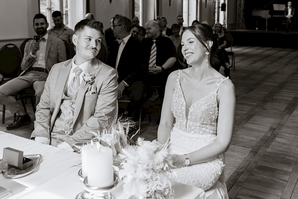 reportage Hochzeit im Kurhaushotel Bad Salzhausen, Standesamt im Parksaal 3