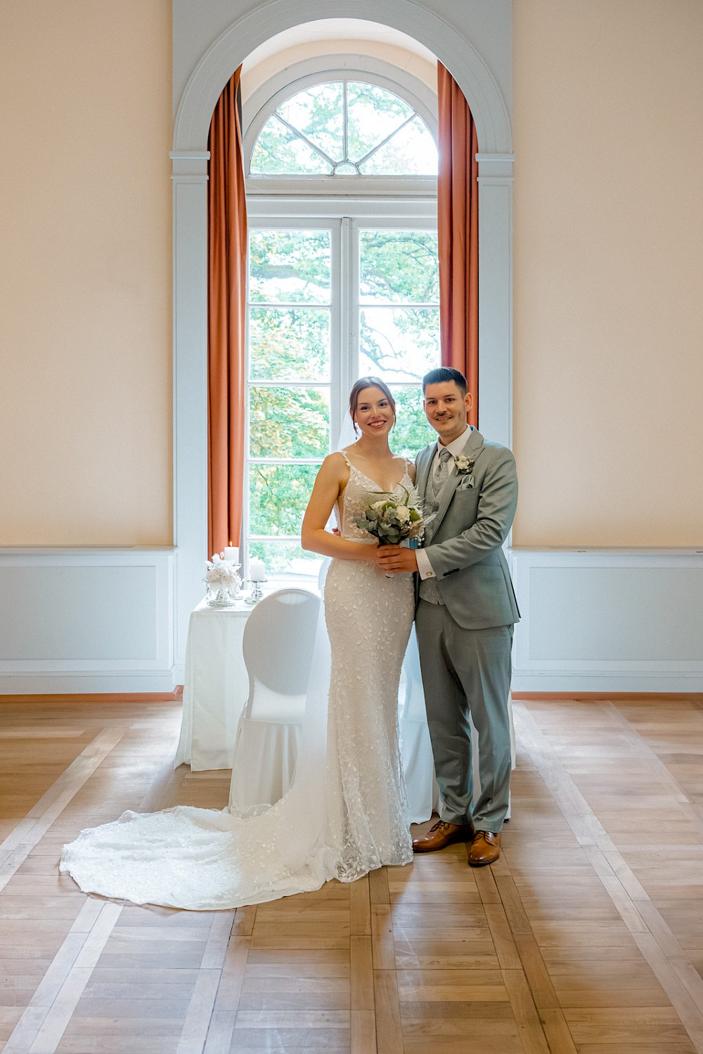 reportage Hochzeit im Kurhaushotel Bad Salzhausen, Standesamt im Parksaal 8