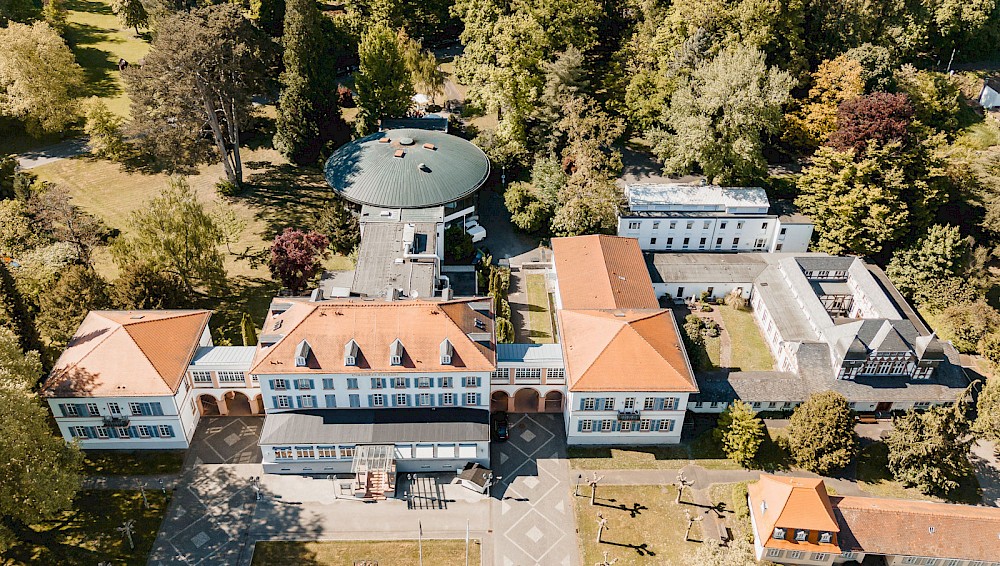 reportage Hochzeit im Kurhaushotel Bad Salzhausen, Standesamt im Parksaal 10