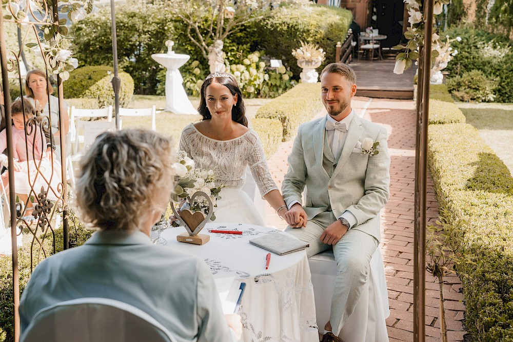 reportage Hochzeit - Standesamt im Schloss Stammheim 19