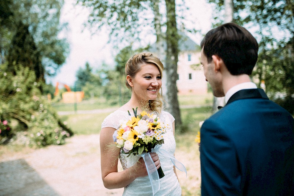 reportage Sommerhochzeit im Bahnwagon 14