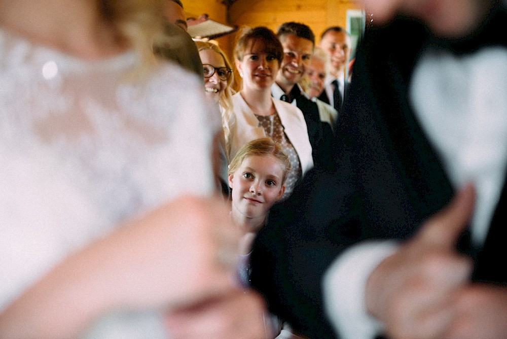 reportage Sommerhochzeit im Bahnwagon 30