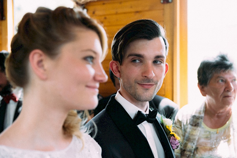 reportage Sommerhochzeit im Bahnwagon 32