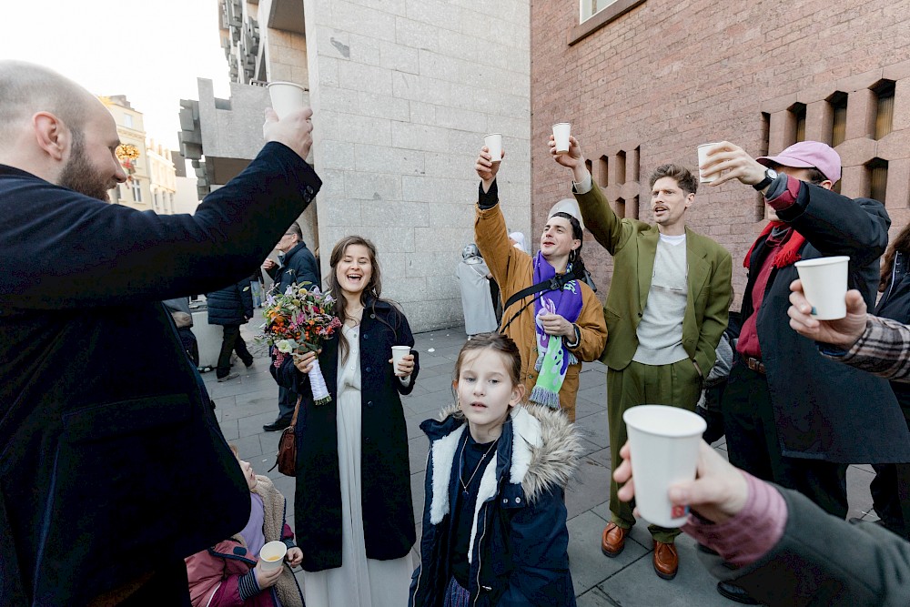 reportage Standesamtliche Hochzeit mit Freunden 6