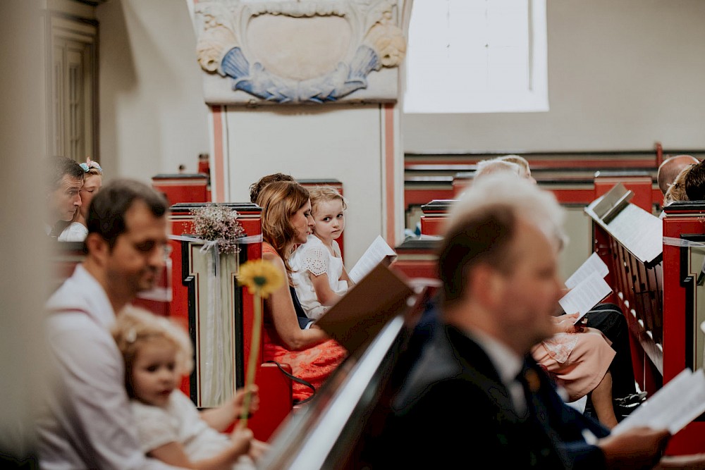 reportage Hochzeit in der Augustusgabe Barby 21