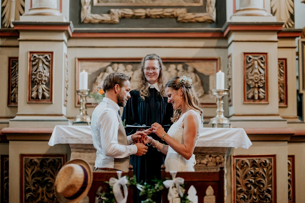 reportage Hochzeit in der Augustusgabe Barby 24