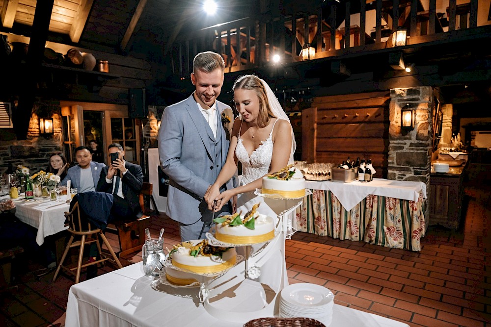 reportage Eine moderne Hochzeitsgeschichte in ehrlichem Licht 31