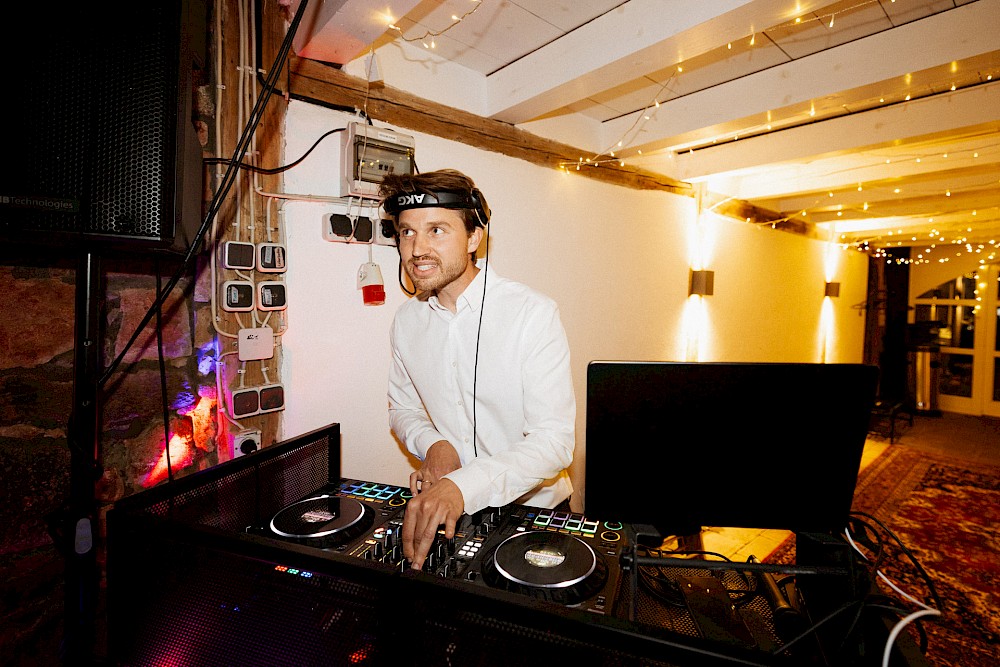 reportage Hochzeit von Devan & Kevin im Hofgut Rodenstein 36