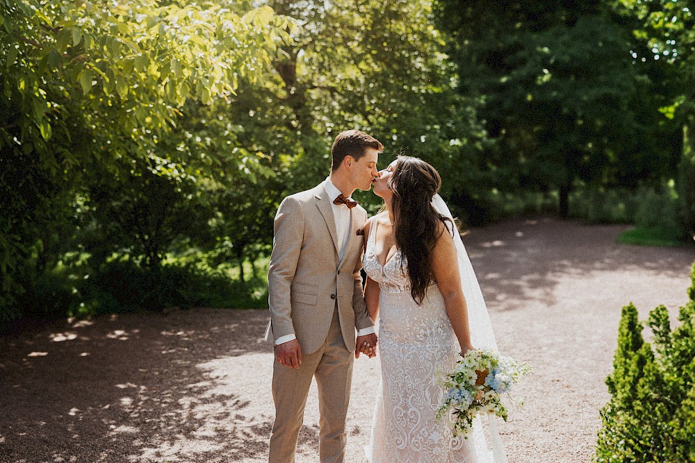 reportage Hochzeit von Devan & Kevin im Hofgut Rodenstein 16