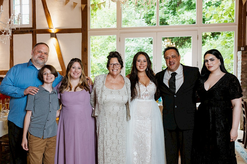 reportage Hochzeit von Devan & Kevin im Hofgut Rodenstein 35