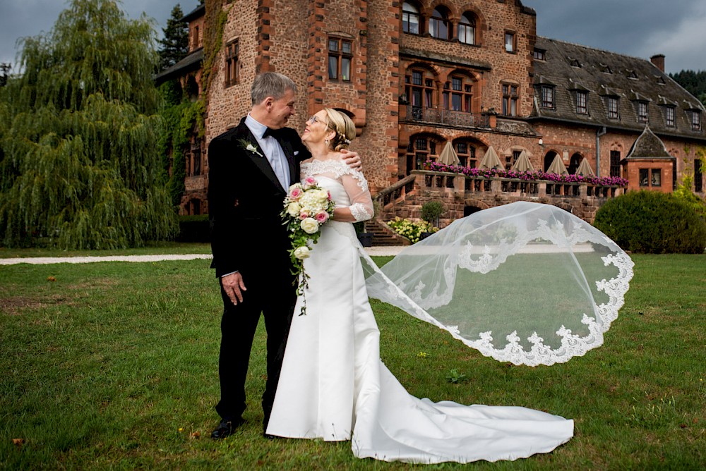 reportage Hochzeit auf Schloss Saareck 34