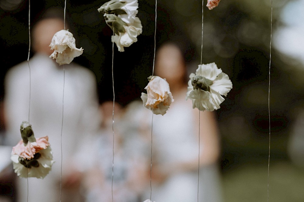 reportage Hochzeitsfotograf Schwarzwald | Traumhafte Hochzeit in der Hochzeitslocation "Die Säge" in Niedereschach-Kappel | Alena Fotografie | 27