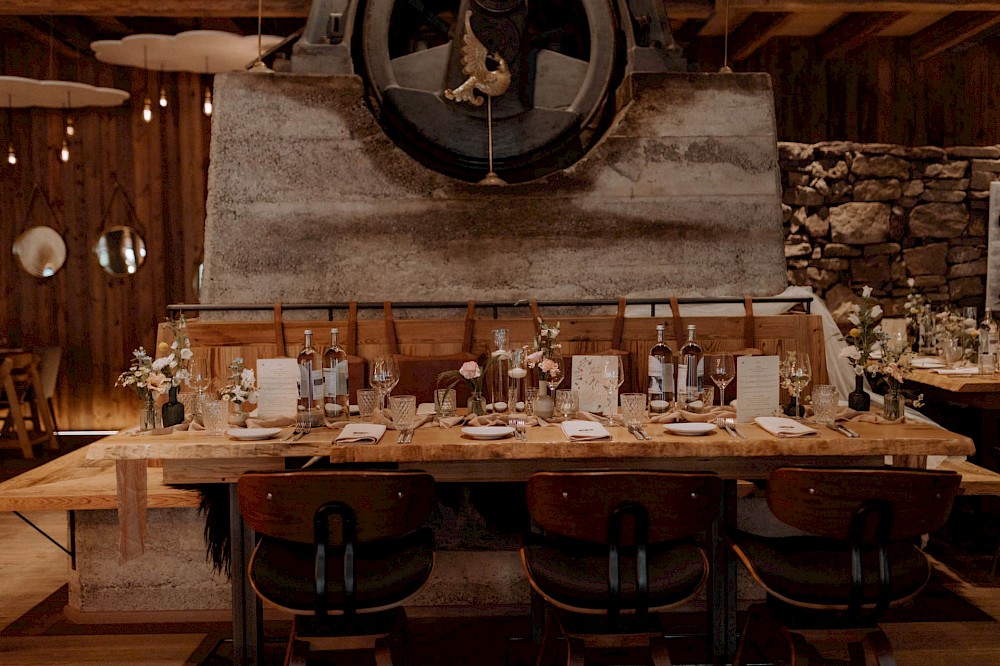 reportage Hochzeitsfotograf Schwarzwald | Traumhafte Hochzeit in der Hochzeitslocation "Die Säge" in Niedereschach-Kappel | Alena Fotografie | 51