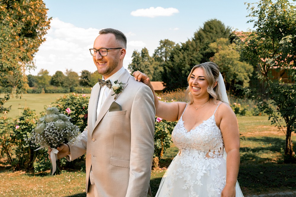 reportage Sommerhochzeit auf dem Hofgut Lugenhof am Bodensee 18