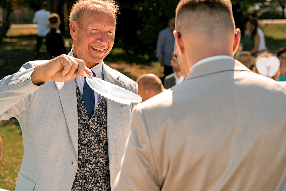reportage Sommerhochzeit auf dem Hofgut Lugenhof am Bodensee 19