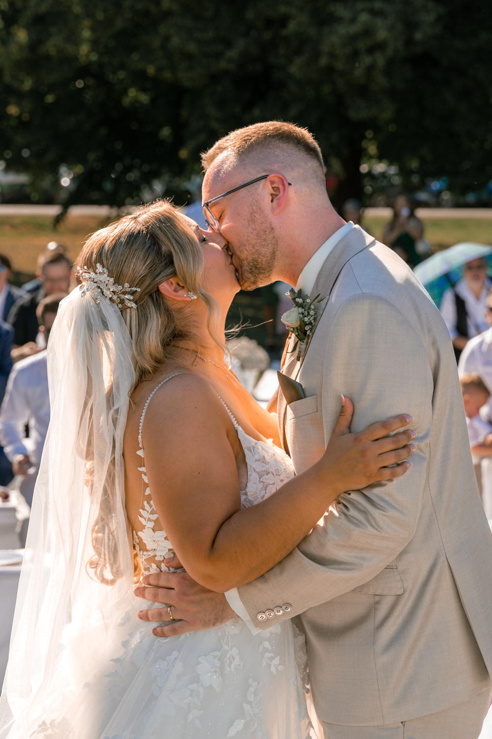 reportage Sommerhochzeit auf dem Hofgut Lugenhof am Bodensee 25