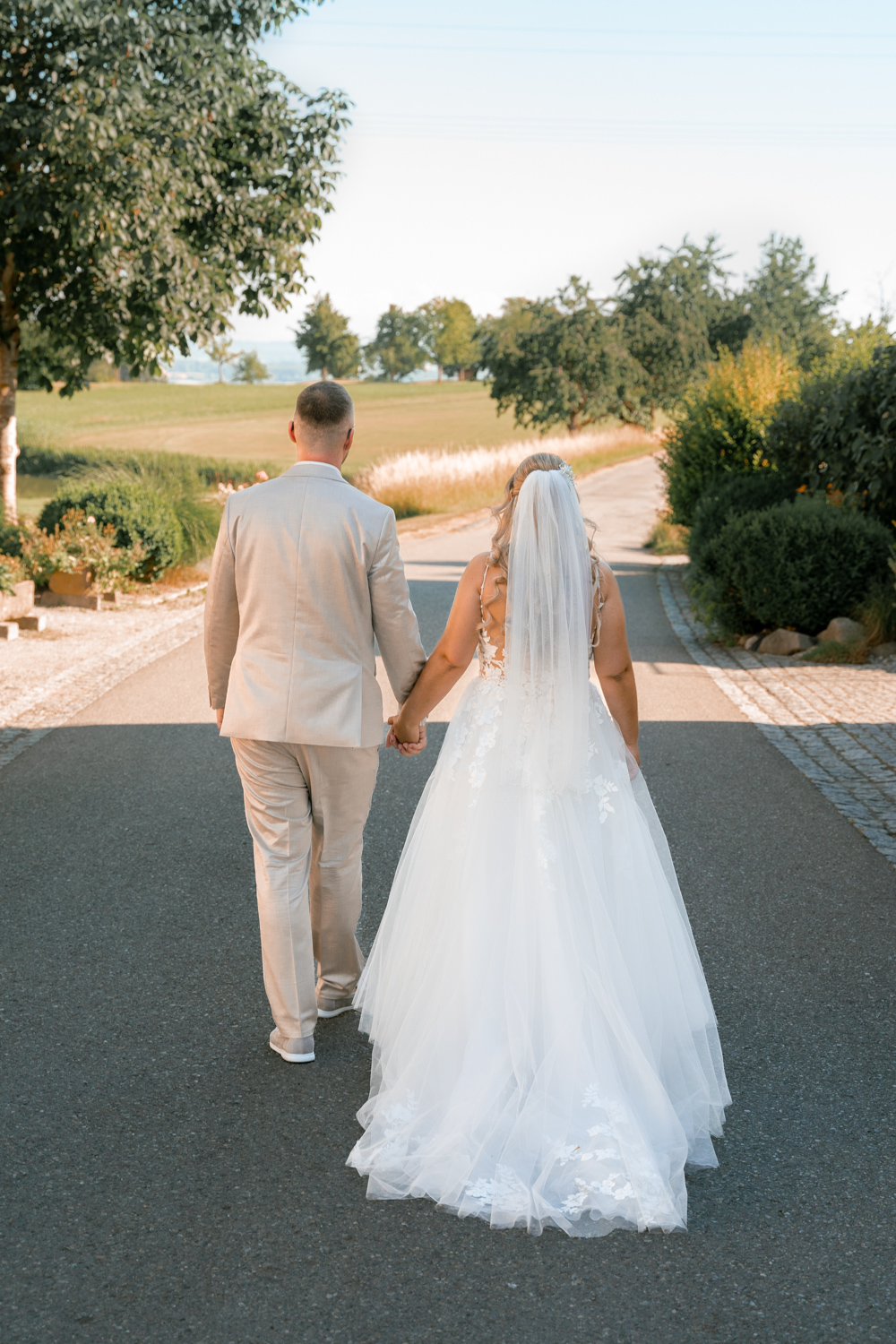 reportage Sommerhochzeit auf dem Hofgut Lugenhof am Bodensee 46