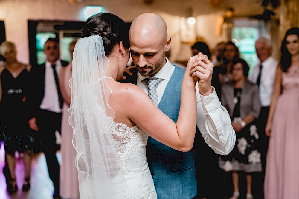 reportage Die Hochzeit im Schloss Thedinghausen und Feier in Ganderkesee 36