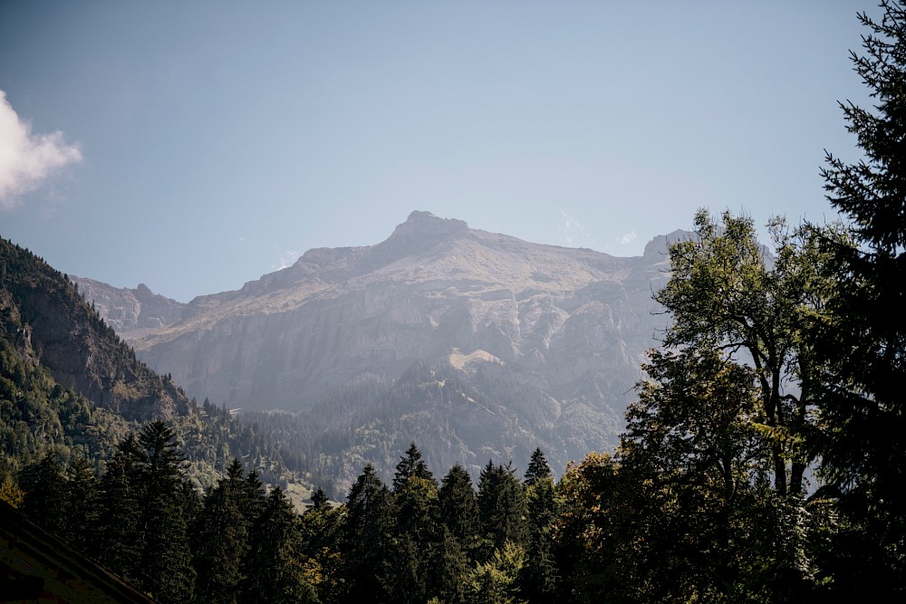 reportage CELINE & MORITZ - HOCHZEIT IN KANDERSTEG 2