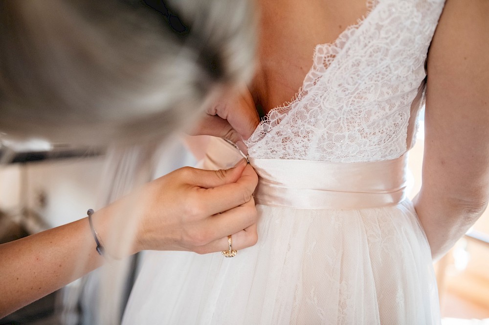 reportage CELINE & MORITZ - HOCHZEIT IN KANDERSTEG 8