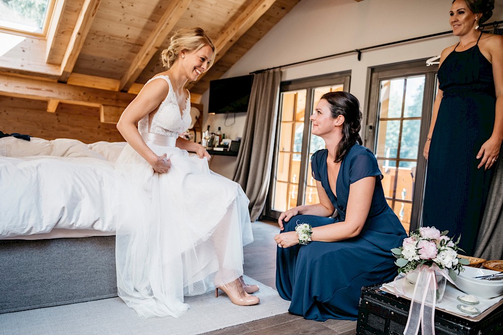 reportage CELINE & MORITZ - HOCHZEIT IN KANDERSTEG 10