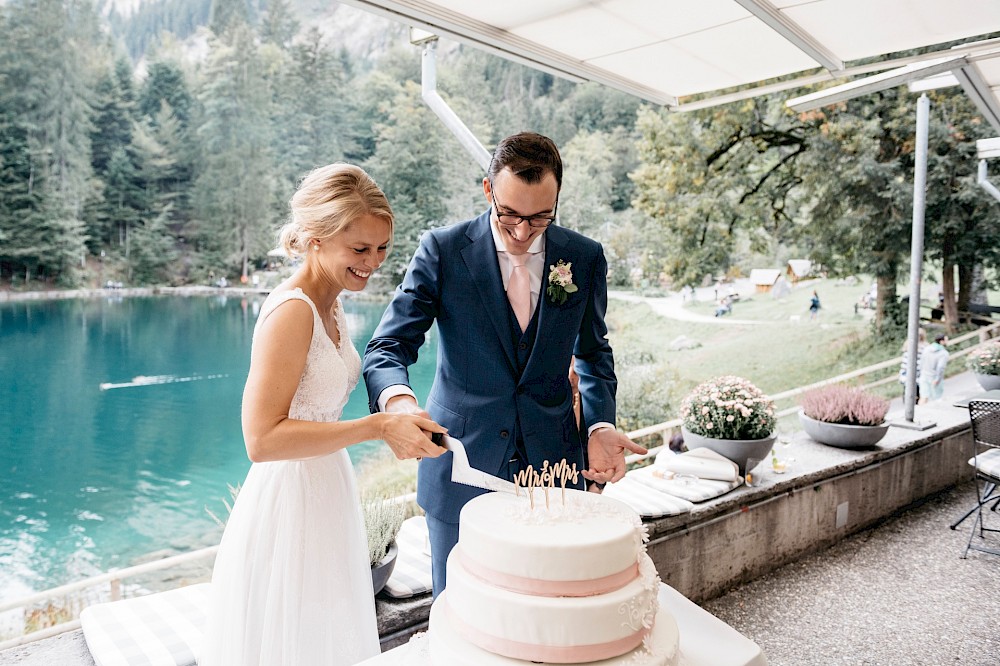 reportage CELINE & MORITZ - HOCHZEIT IN KANDERSTEG 30