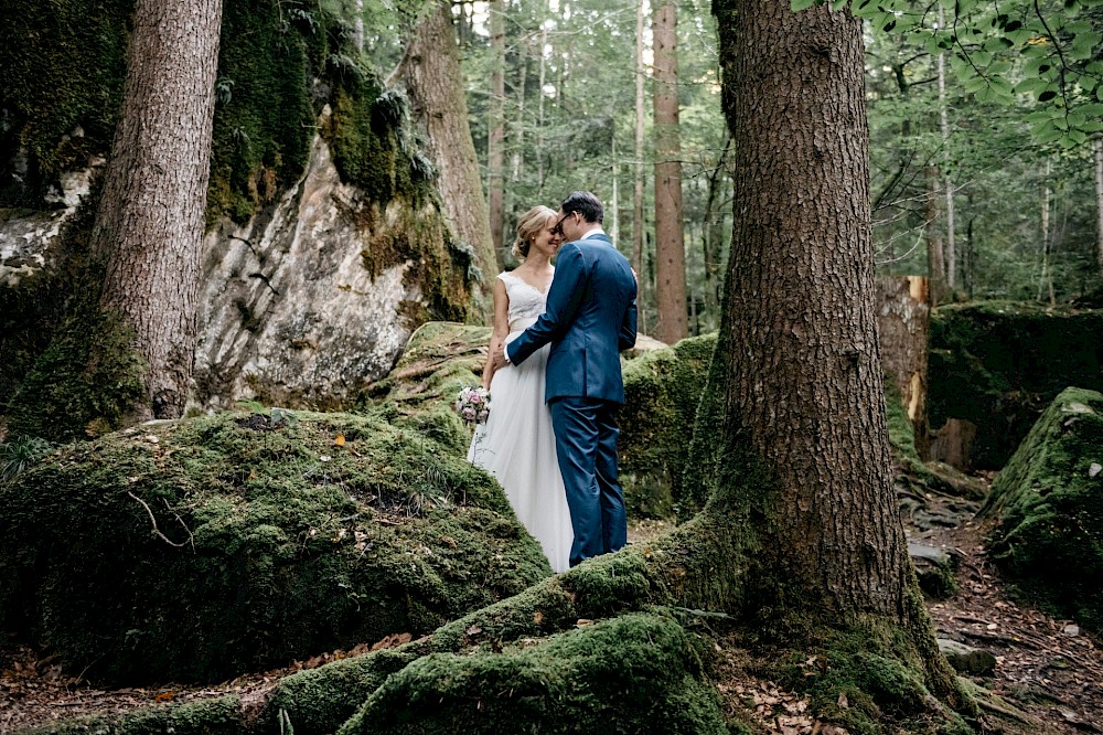 reportage CELINE & MORITZ - HOCHZEIT IN KANDERSTEG 40