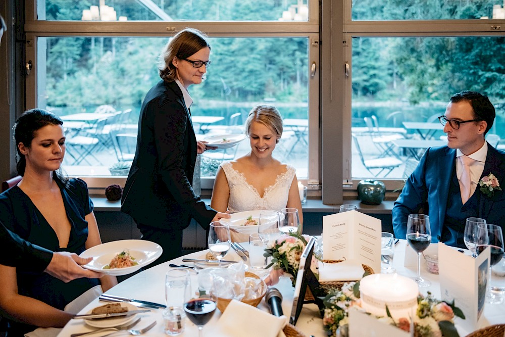 reportage CELINE & MORITZ - HOCHZEIT IN KANDERSTEG 43