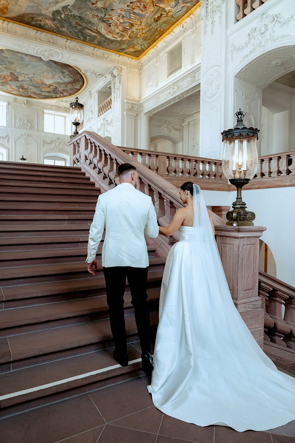 reportage PALAIS PRINZ CARL IN HEIDELBERG | STANDESAMTLICHE HOCHZEIT IM SPIEGELSAAL UND PAARSHOOTING IM MANNHEIMER SCHLOSS 8