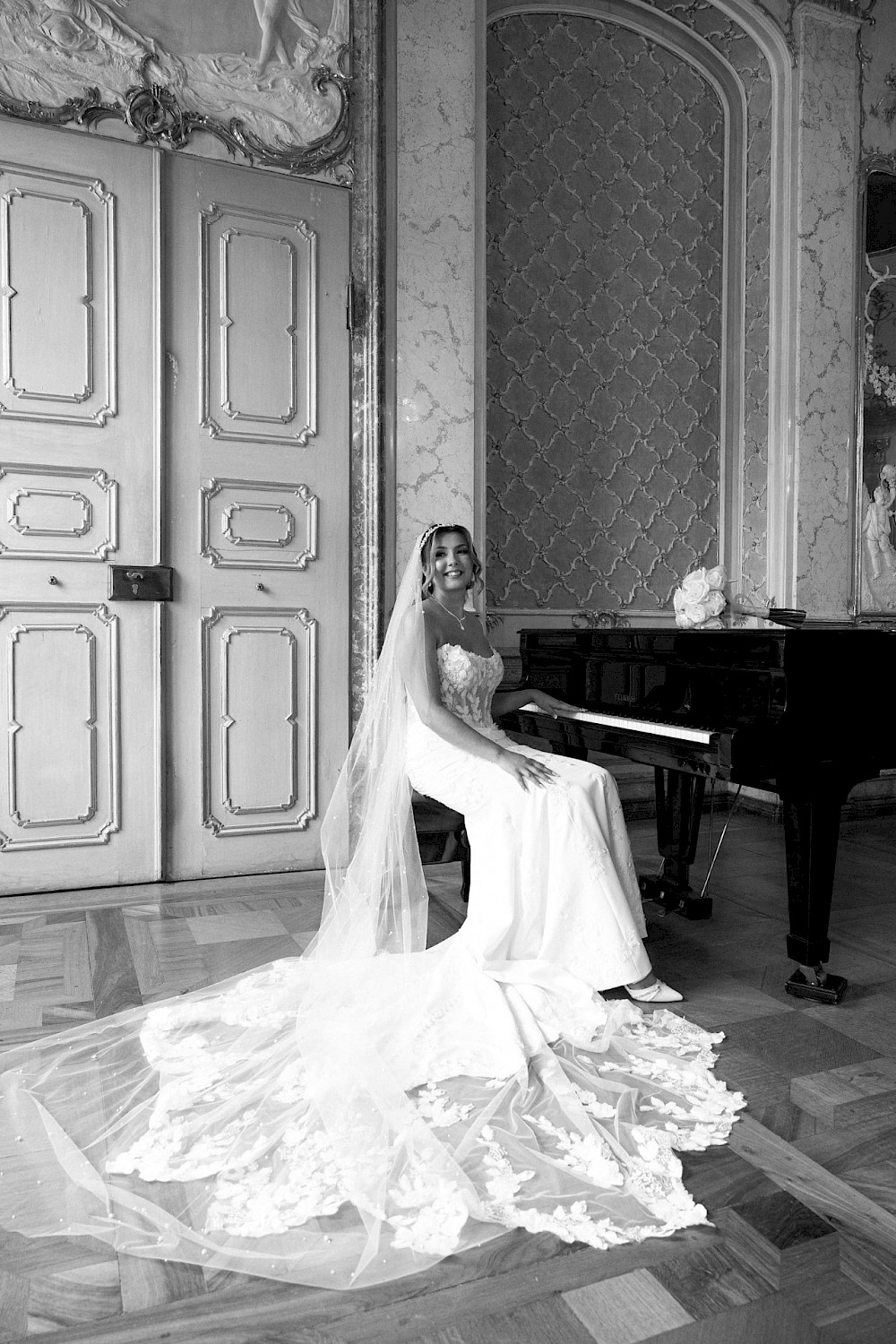 reportage RESIDENZPLATZ EICHSTÄTT | EINE BESONDERE LOCATION FÜR HOCHZEITSFOTOS UND PAARSHOOTINGS 17