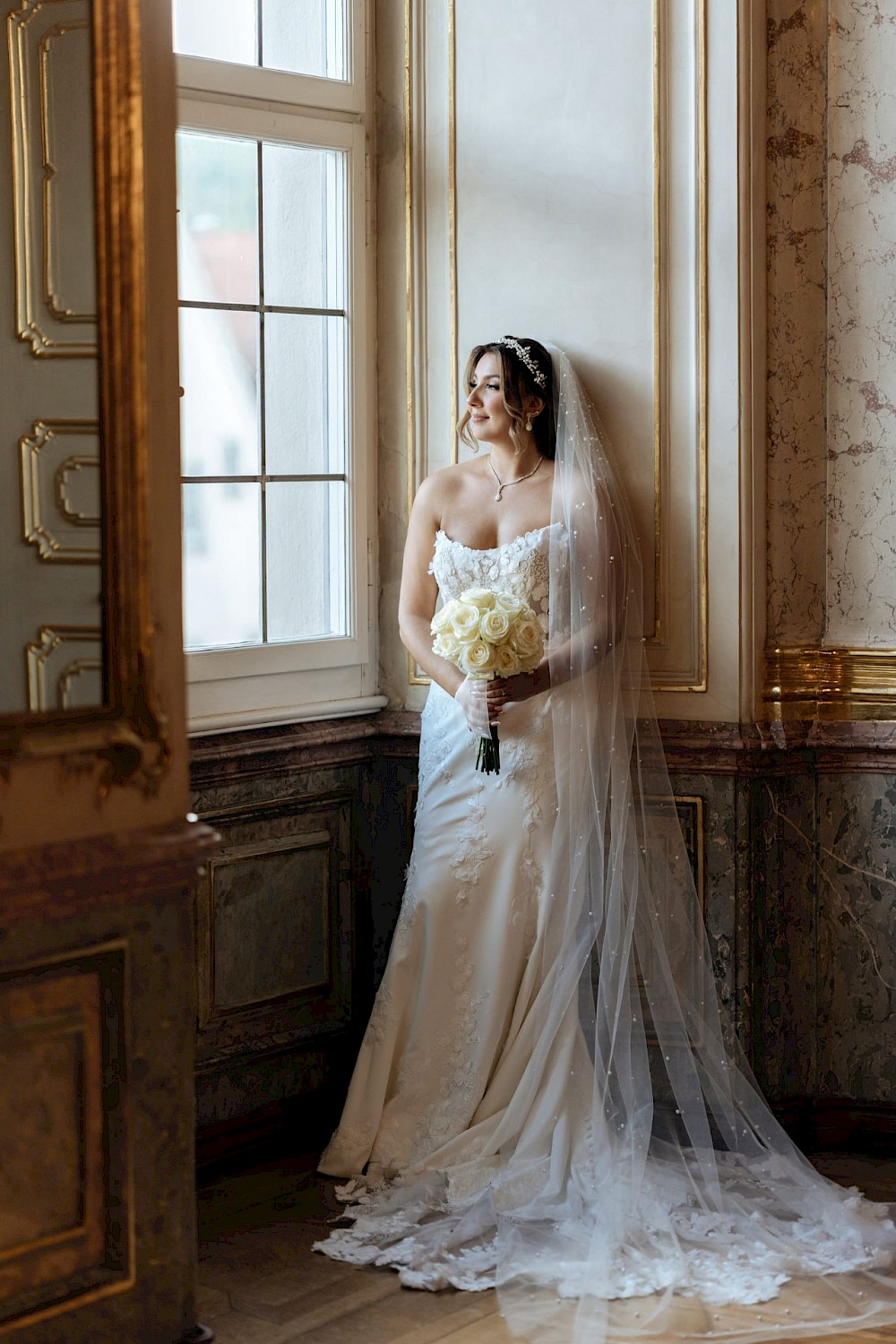 reportage RESIDENZPLATZ EICHSTÄTT | EINE BESONDERE LOCATION FÜR HOCHZEITSFOTOS UND PAARSHOOTINGS 11