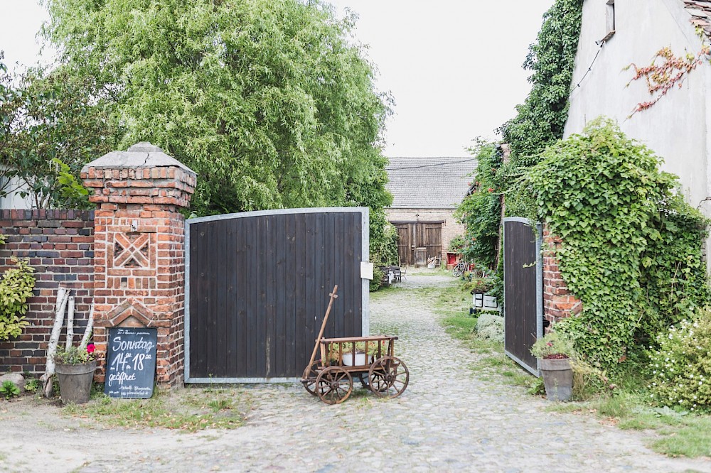 reportage Hochzeit im Vierseithofcafé Groß Schulzendorf 2