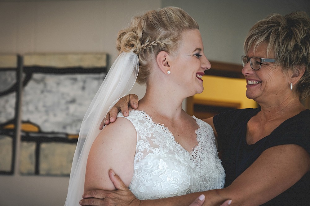 reportage Festliche Hochzeit in einem fränkischen Stadel 5