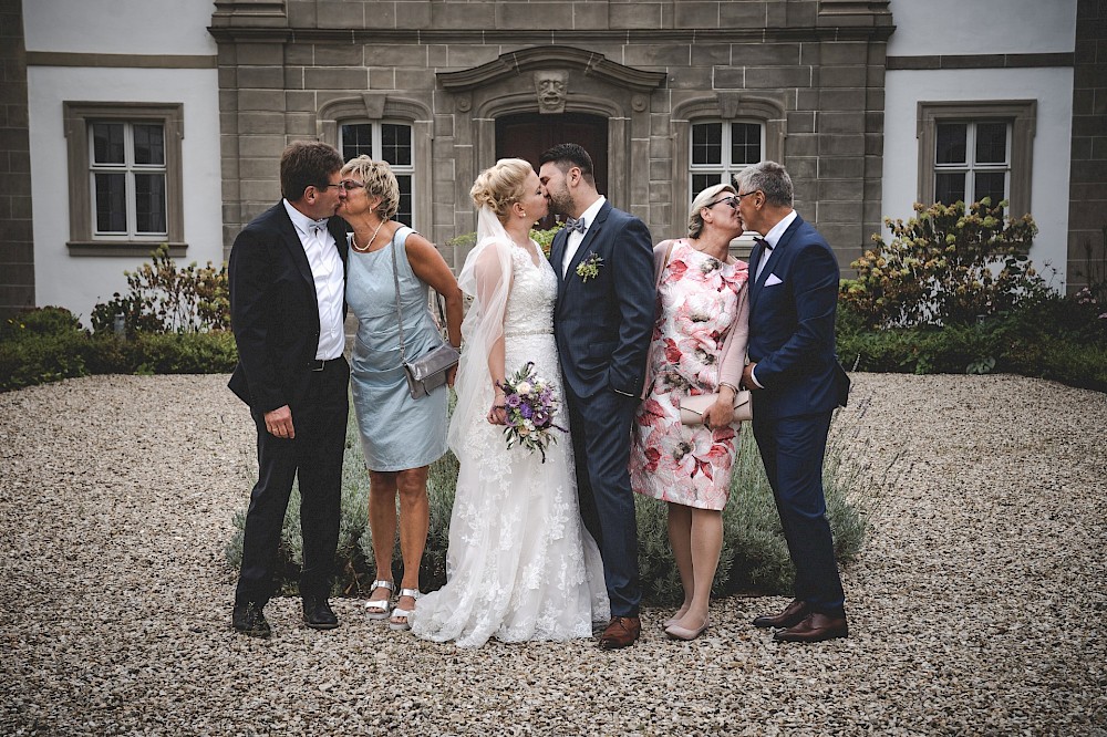 reportage Festliche Hochzeit in einem fränkischen Stadel 31