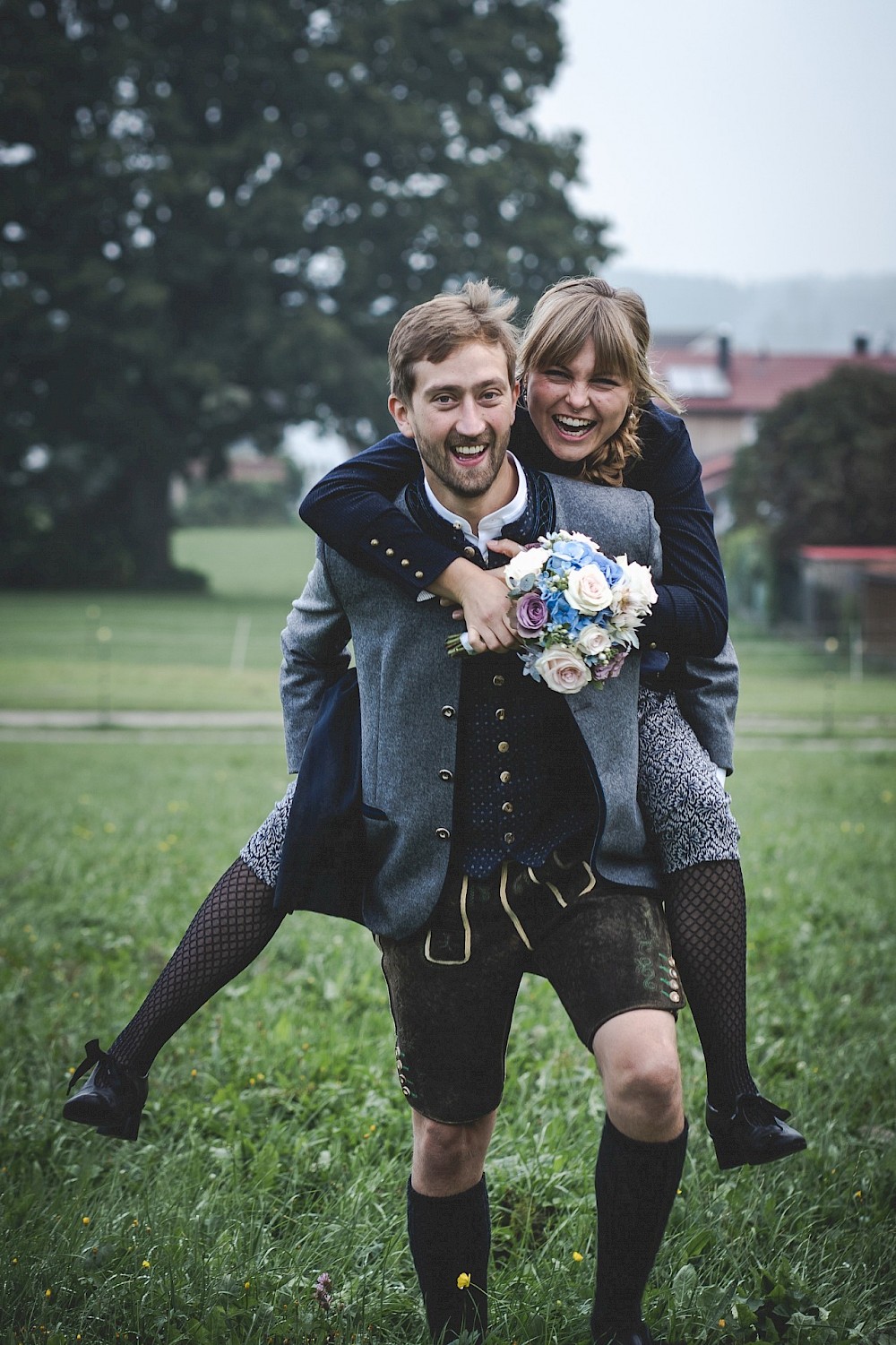 reportage Traumhafte Hochzeit in bayerischer Tracht 2