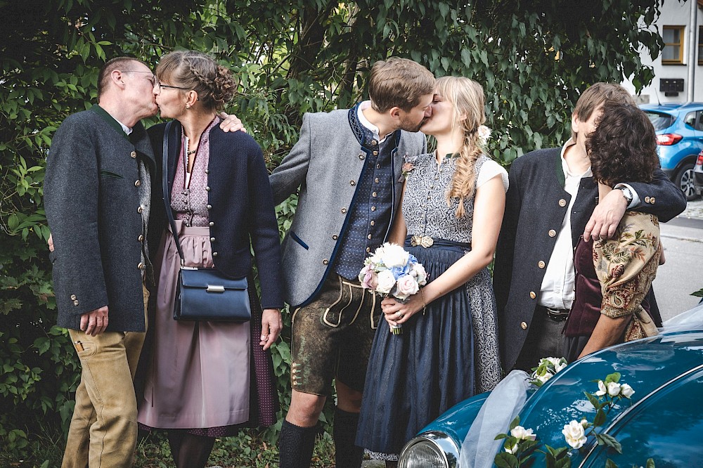 reportage Traumhafte Hochzeit in bayerischer Tracht 28