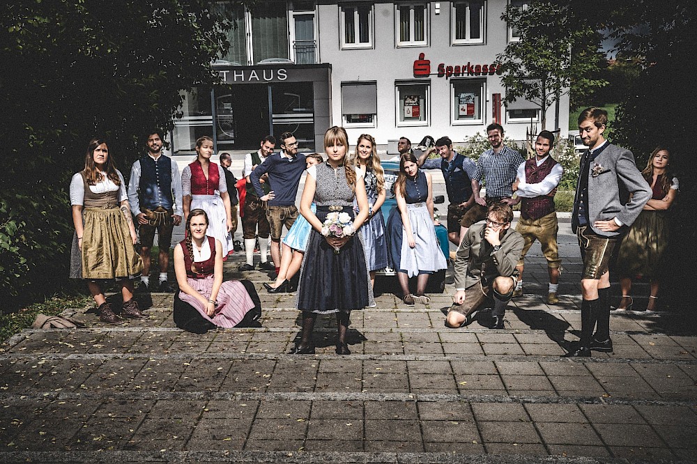 reportage Traumhafte Hochzeit in bayerischer Tracht 29