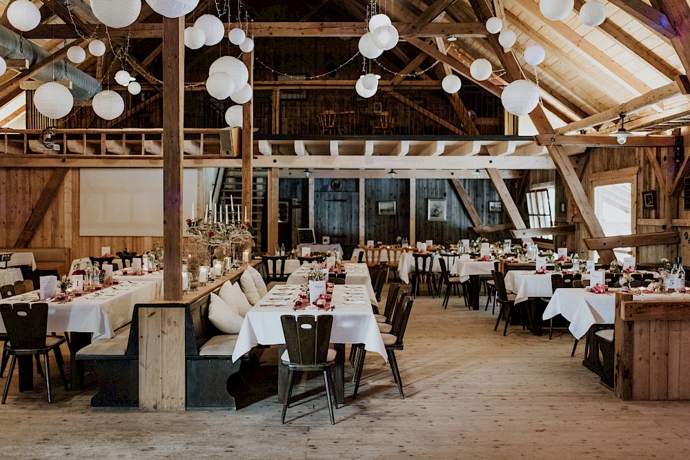 reportage Hochzeit in der Alten Tenne in Moosinning 30