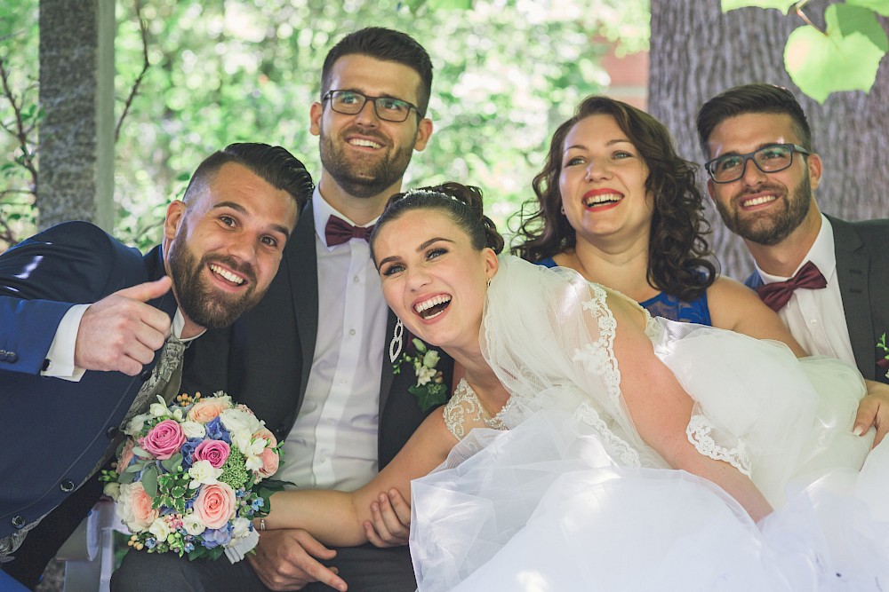 reportage Viktoria & Tobias - Powerhochzeit am Bodensee 21