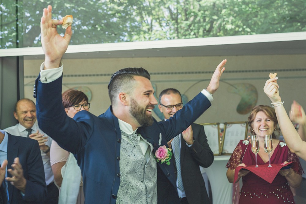 reportage Viktoria & Tobias - Powerhochzeit am Bodensee 26