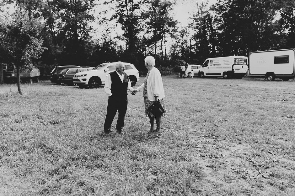 reportage Scheunenhochzeit in Ludwigsburg und Freiberg 39