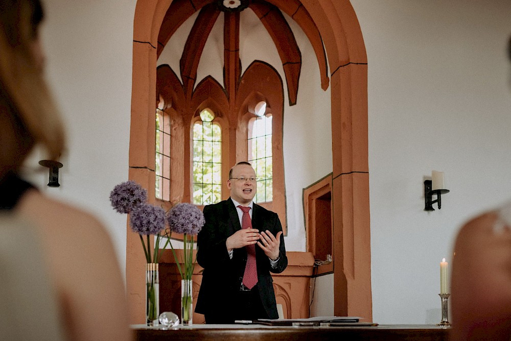 reportage Standesamtliche Trauung, Alzenau, Feier im Schönbusch, Aschaffenburg 13