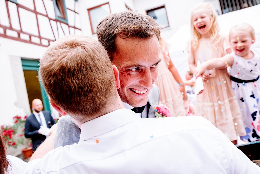 reportage Entspannte Sommerhochzeit in Rheinhessen 36