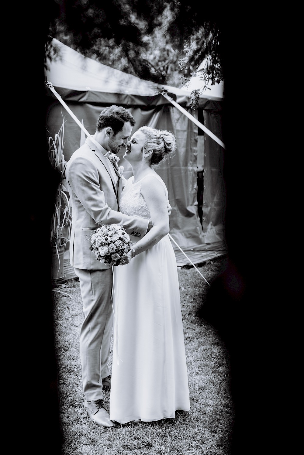 reportage Manege frei für diese bunte Hochzeit im Zirkuszelt! 2